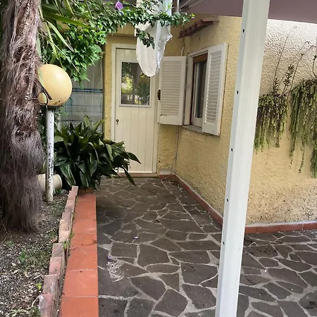La Casa Di Iole Apartmán *